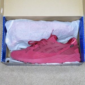 Asic Gel-Kayano Trainer - Size 12